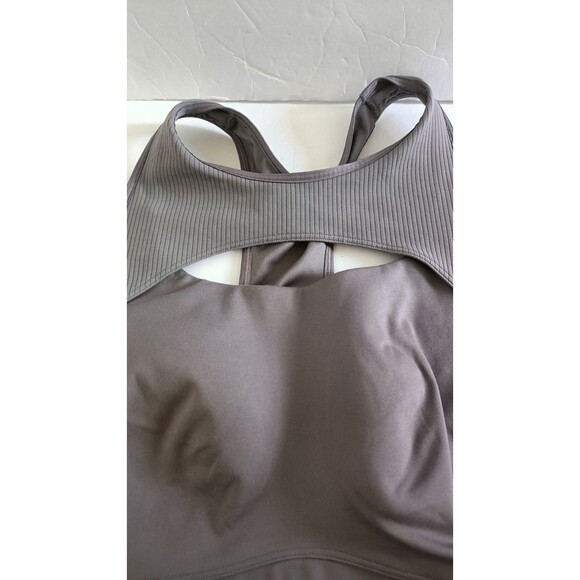 Adidas Tight Top Sports Bra Size XL D-DD Gray Racerback Sporty Workout - Picture 5 of 6